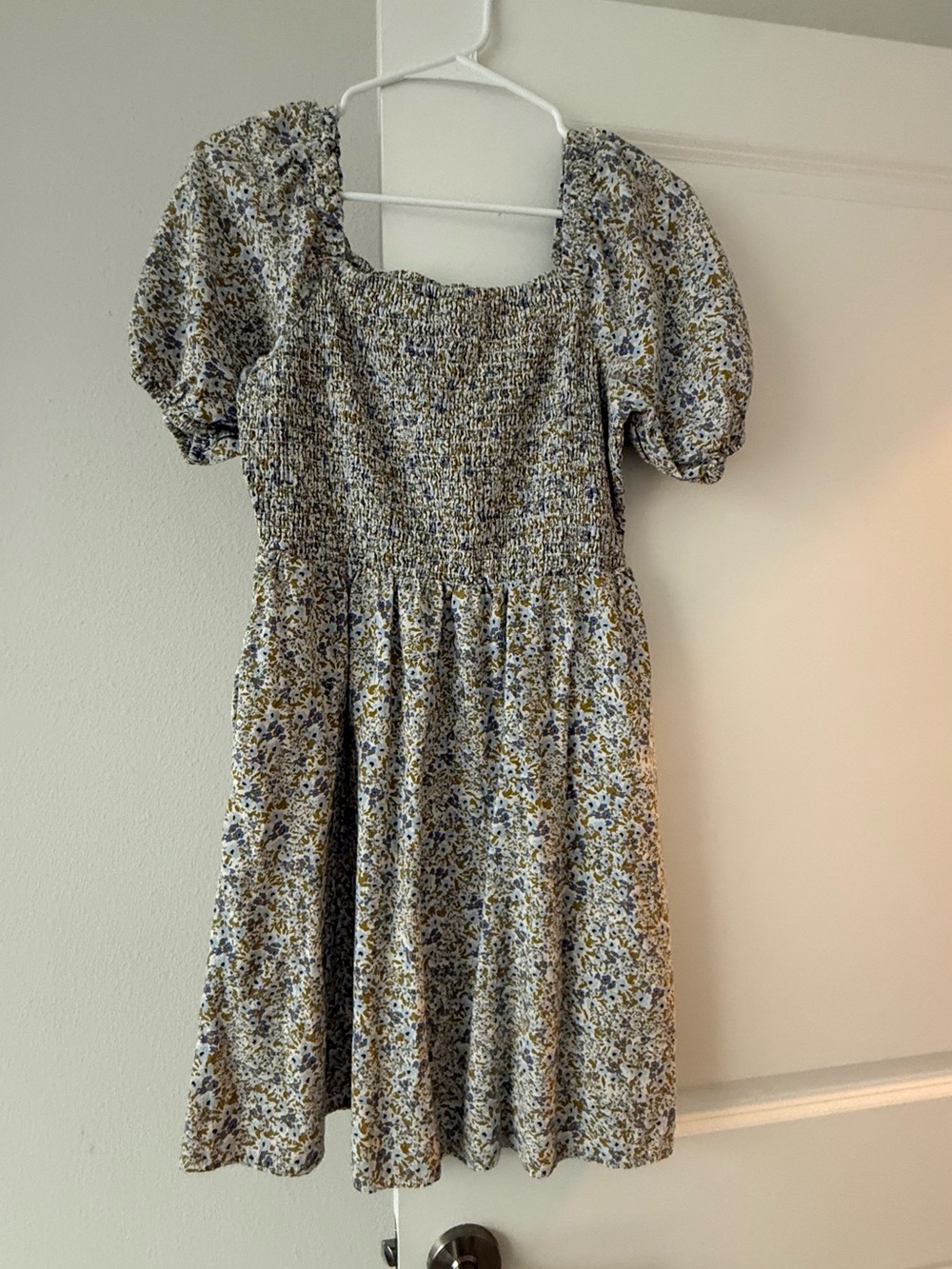 Universal Thread Floral Puff-Sleeve Dress in Blue, Yellow, Cream - Picture 5 of 7